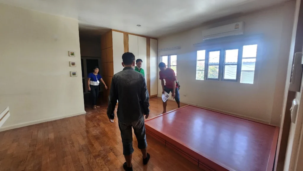 ผลงานรีโนเวทบ้านแถวบางพลี